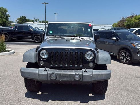 Used 2017 Jeep Wrangler Sport AWD/4WD image 8