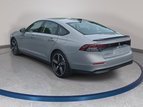 Certified 2026 Honda Accord SE image 7