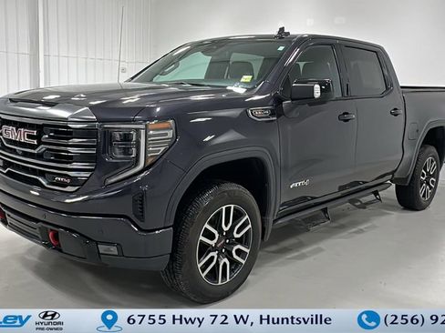 Used 2022 GMC Sierra 1500 AT4 w/ AT4 Premium Package image 1