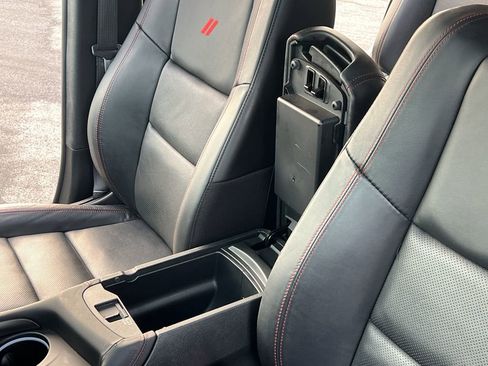 Used 2024 Dodge Durango GT image 21