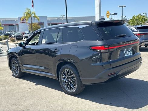 New 2026 Lexus TX 350 FWD image 4