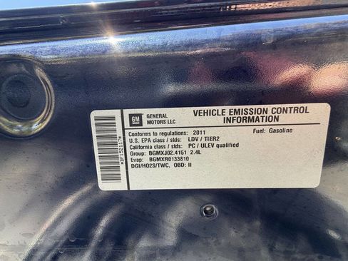 Used 2011 Buick LaCrosse CXL w/ Driver Confidence Package image 21