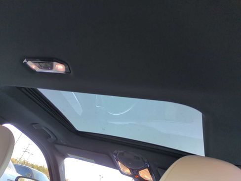 Certified 2022 BMW 330i xDrive Sedan w/ Premium Package 2 image 22