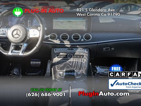Used 2019 Mercedes-Benz E 53 AMG 4MATIC Sedan w/ Parking Assistance Package image 17