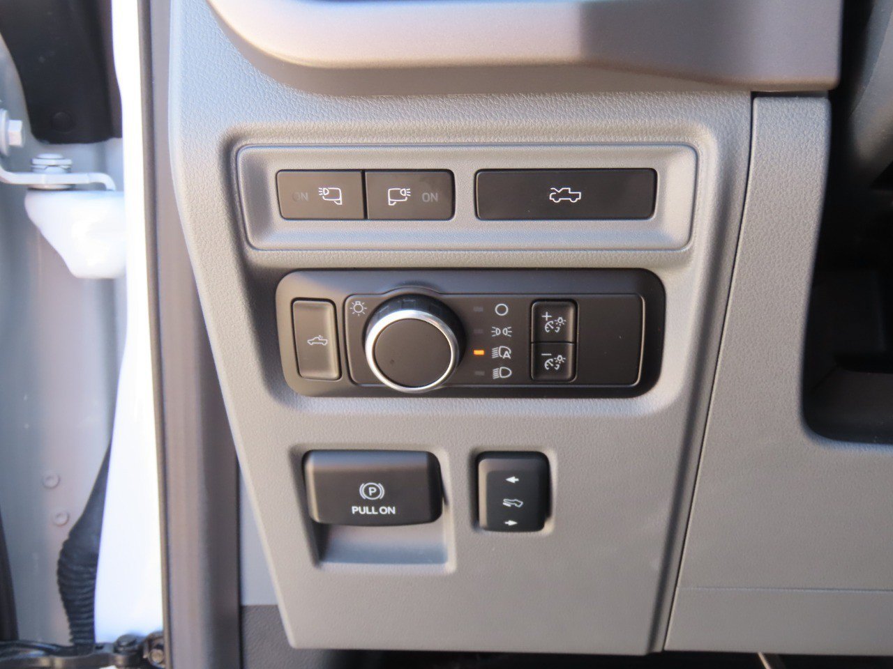 Used 2024 Ford F150 Lightning XLT w/ Max Trailer Tow Package AWD/4WD image 28
