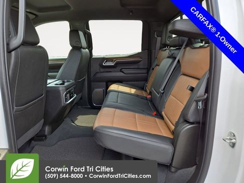 Used 2024 Chevrolet Silverado 1500 High Country w/ Technology Package image 13