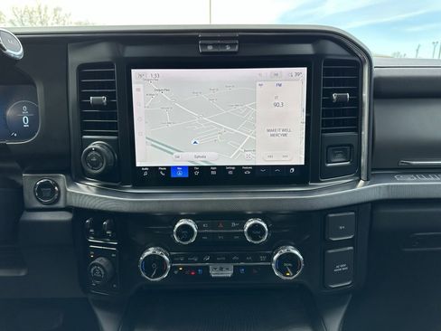 Used 2025 Ford F350 Platinum w/ Tremor Off-Road Package image 4