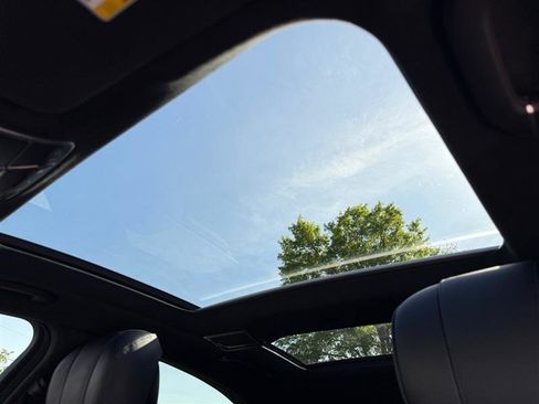 Used 2017 Mercedes-Benz S 63 AMG 4MATIC Sedan image 22