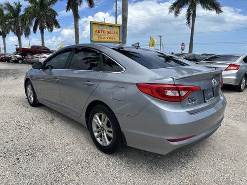 Used 2016 Hyundai Sonata SE image 8
