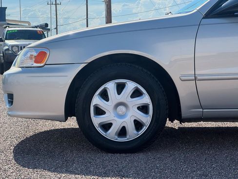 Used 2002 Toyota Corolla CE FWD image 6