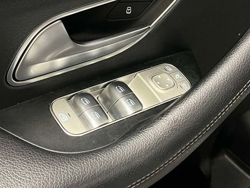 Certified 2020 Mercedes-Benz GLE 450 4MATIC image 17