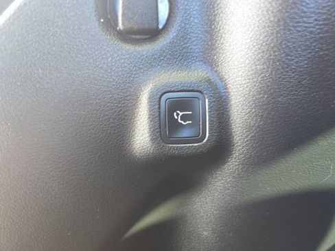 Certified 2023 Jeep Compass Limited w/ Elite Group for (Red) Edition image 32