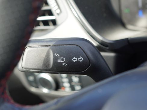 Used 2024 Ford Escape ST-Line image 37