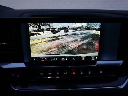 New 2026 Chevrolet Silverado 1500 LTZ w/ Z71 Off-Road Package image 18