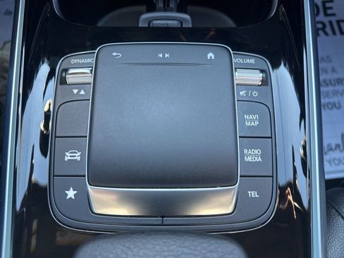 Used 2023 Mercedes-Benz GLA 250 4MATIC image 26