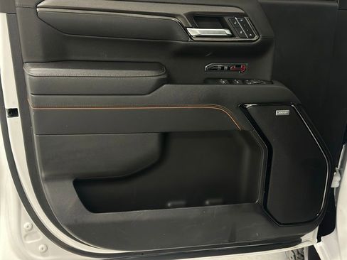 Used 2023 GMC Sierra 1500 AT4 w/ AT4 Premium Package image 19