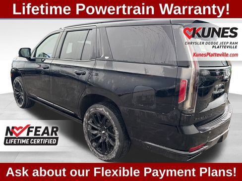 Used 2022 Cadillac Escalade Sport Platinum image 5