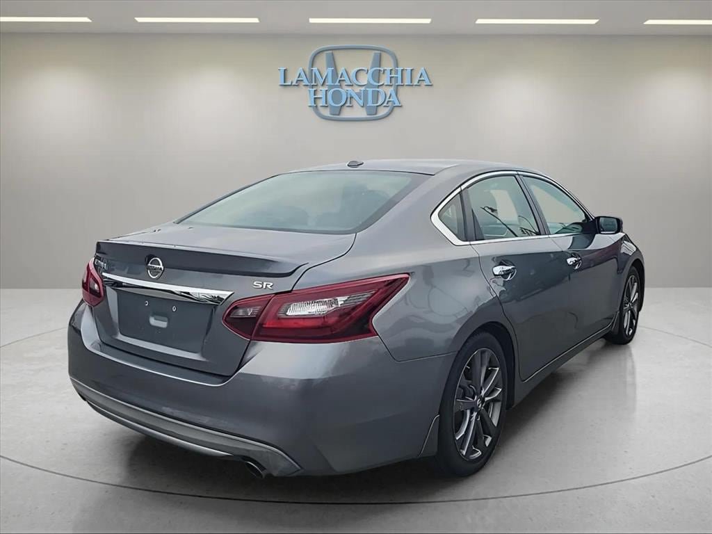 Used 2018 Nissan Altima 2.5 SR w/ SR Special Edition FWD image 5