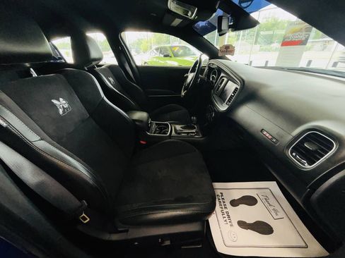 Used 2022 Dodge Charger Scat Pack w/ Dynamics Package RWD image 39