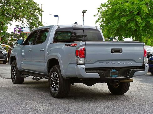 Used 2020 Toyota Tacoma TRD Sport w/ Technology Package AWD/4WD image 18