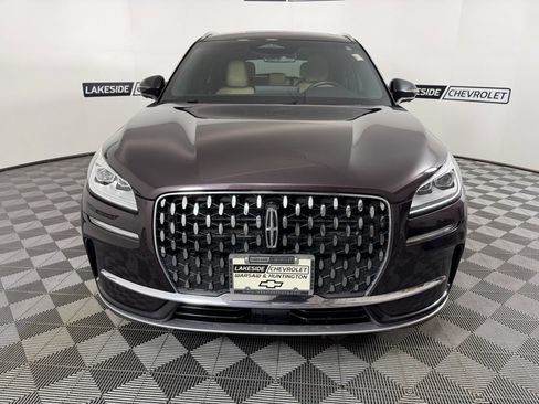 Used 2023 Lincoln Corsair Reserve w/ Equipment Group 201A image 9