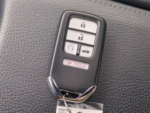 Used 2019 Honda Civic EX-L image 35