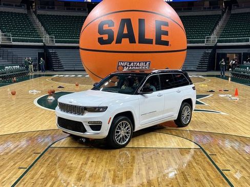 Certified 2023 Jeep Grand Cherokee Summit image 1