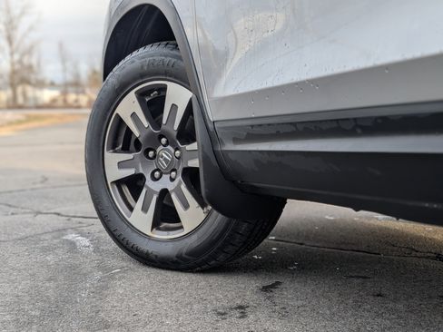 Used 2017 Honda Ridgeline RTL-T image 6