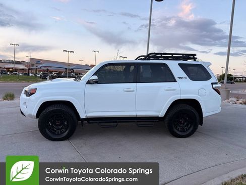 Used 2024 Toyota 4Runner TRD Pro AWD/4WD image 4