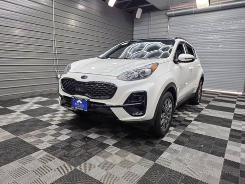 Used 2021 Kia Sportage S w/ S AWD Premium Package image 43