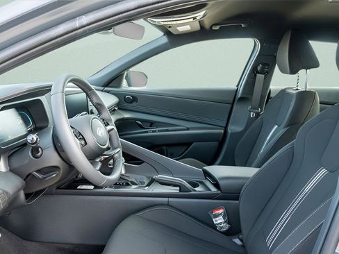 New 2026 Hyundai Elantra SEL Sport Premium FWD image 23
