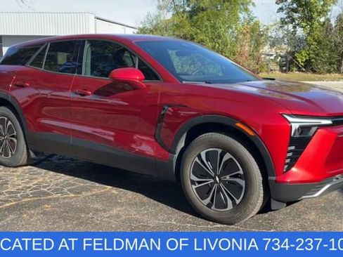 Used 2025 Chevrolet Blazer EV LT image 2
