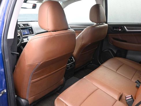 Used 2017 Subaru Outback 2.5i Touring w/ Popular Package #5A image 20