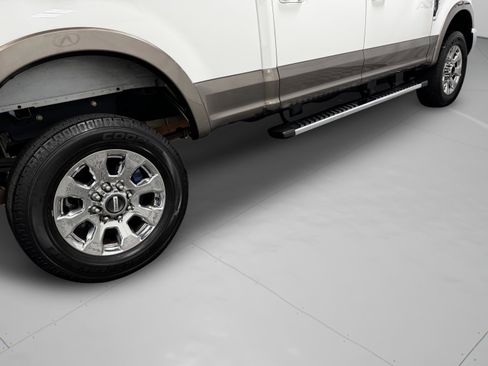 Used 2018 Ford F250 Lariat w/ Lariat Ultimate Package image 47