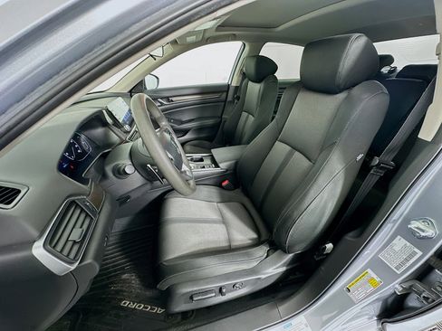 Used 2021 Honda Accord EX image 13