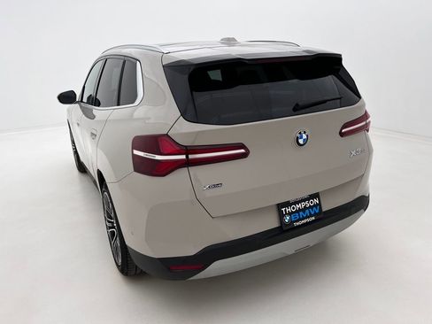 Certified 2025 BMW X3 xDrive30i w/ Premium Package image 8