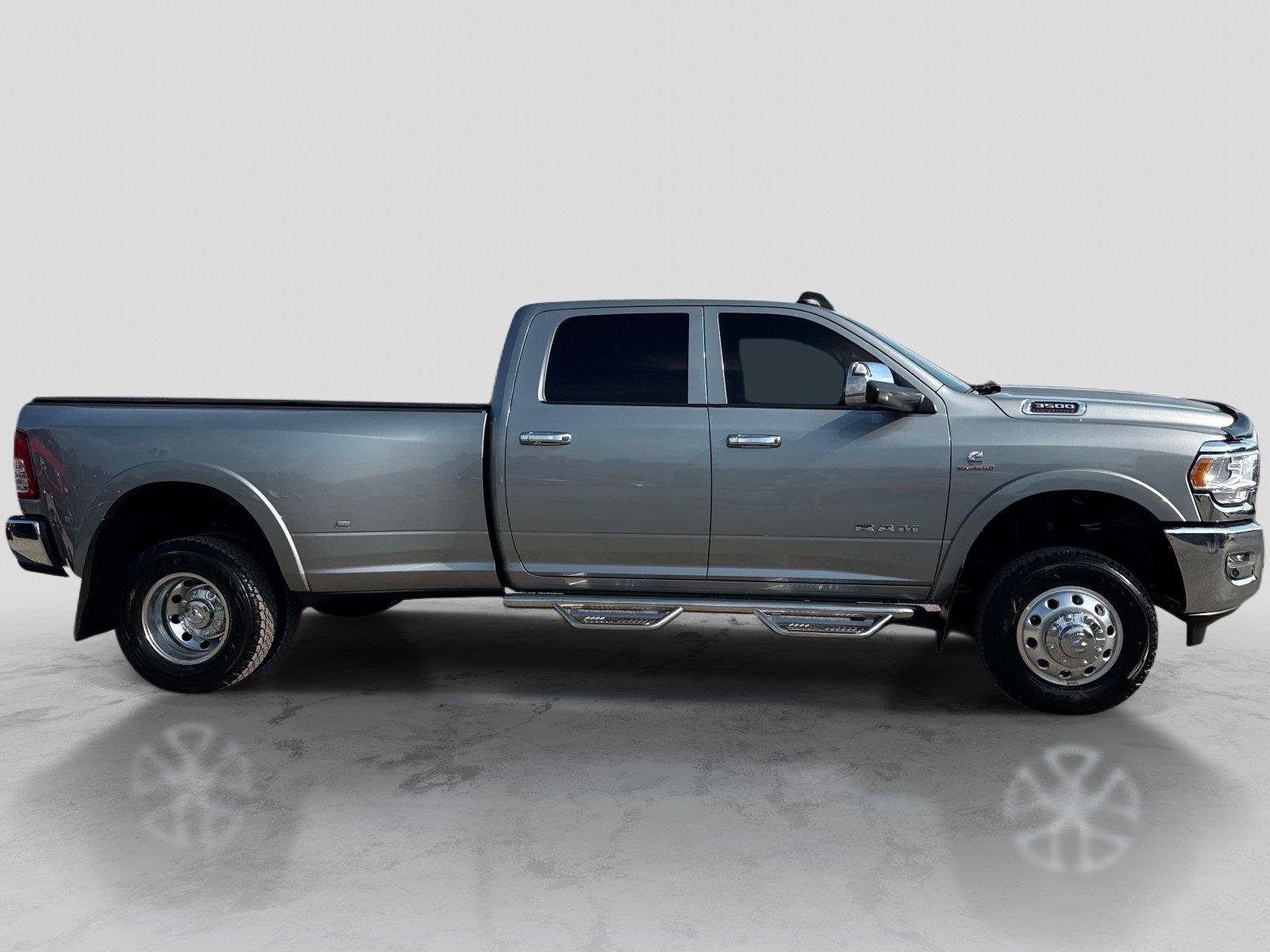 Used 2022 RAM 3500 Tradesman AWD/4WD image 4
