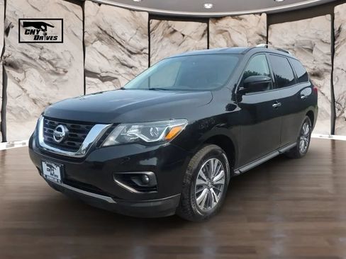 Used 2019 Nissan Pathfinder SL AWD/4WD image 1