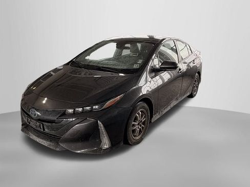 Used 2021 Toyota Prius Prime XLE image 1