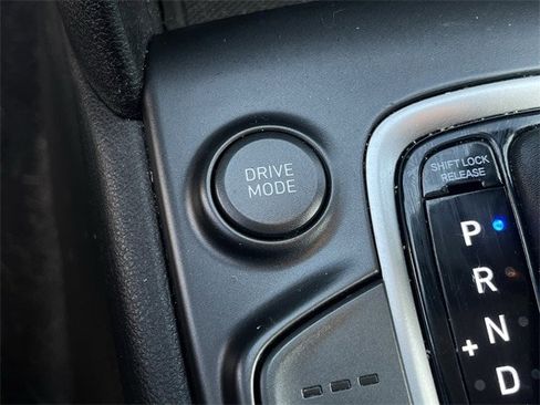 Used 2018 Hyundai Kona SEL image 22