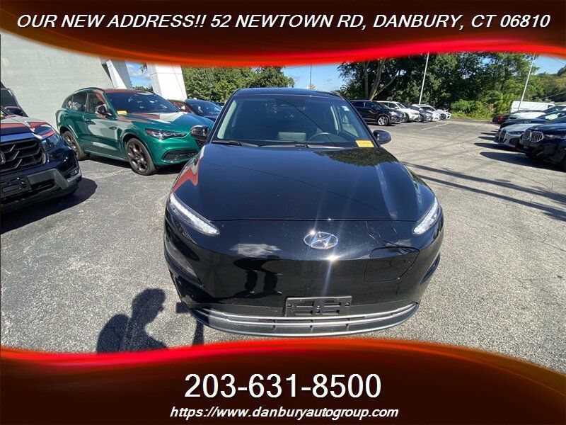 Used 2023 Hyundai Kona SEL w/ Cargo Package FWD image 8