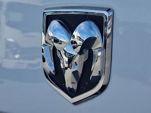 Used 2017 RAM 2500 SLT AWD/4WD image 22
