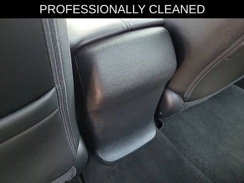 Used 2017 Honda Accord Sport image 10