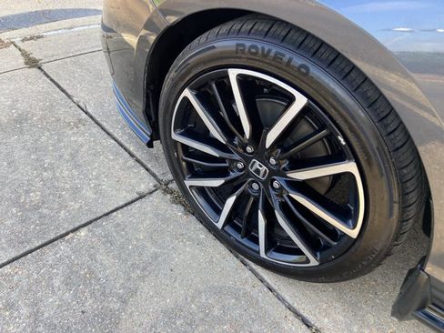 Used 2023 Honda Accord Touring image 35