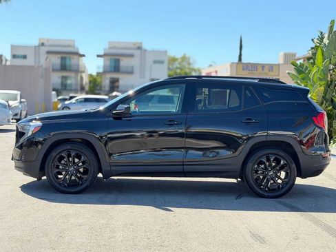 Used 2019 GMC Terrain SLE w/ Black Edition image 8