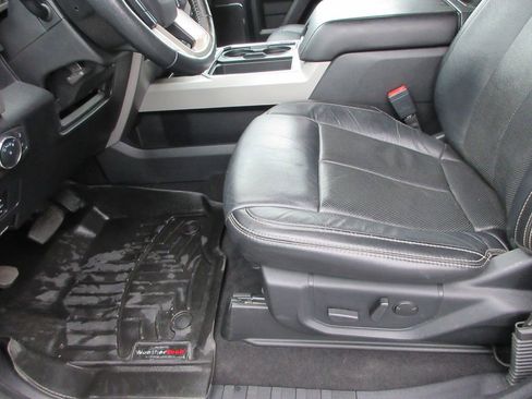 Used 2020 Ford F250 Lariat w/ Chrome Package AWD/4WD image 25