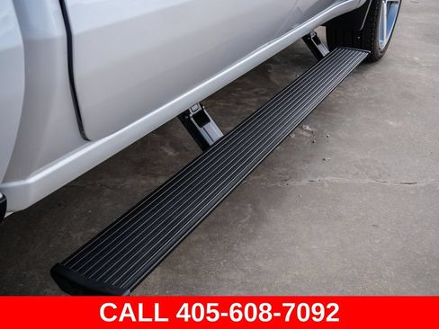 Used 2019 Chevrolet Silverado 1500 RST AWD/4WD image 13