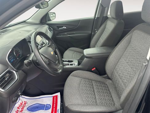 Used 2024 Chevrolet Equinox LT image 9