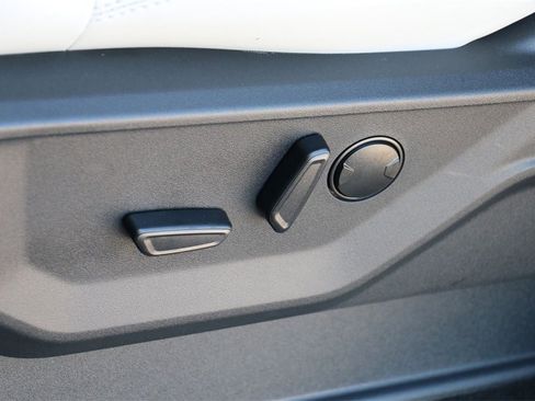 New 2025 Ford Expedition Platinum w/ Driver's Package image 19