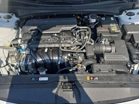 New 2026 Hyundai Elantra SEL Sport Premium FWD image 19